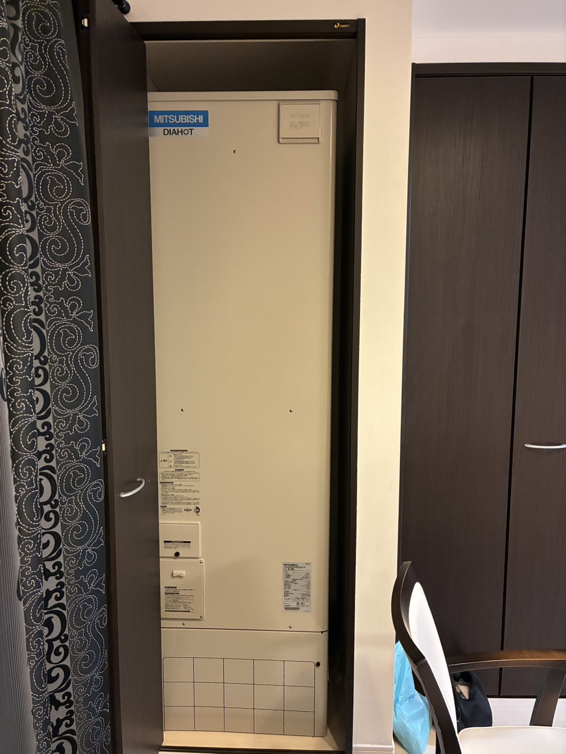 電気温水器からエコキュートへ交換工事