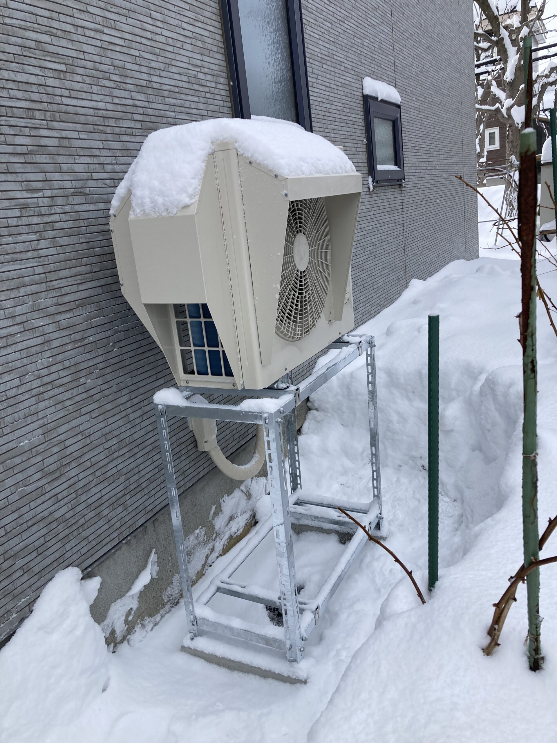 電気温水器からエコキュートへ交換工事