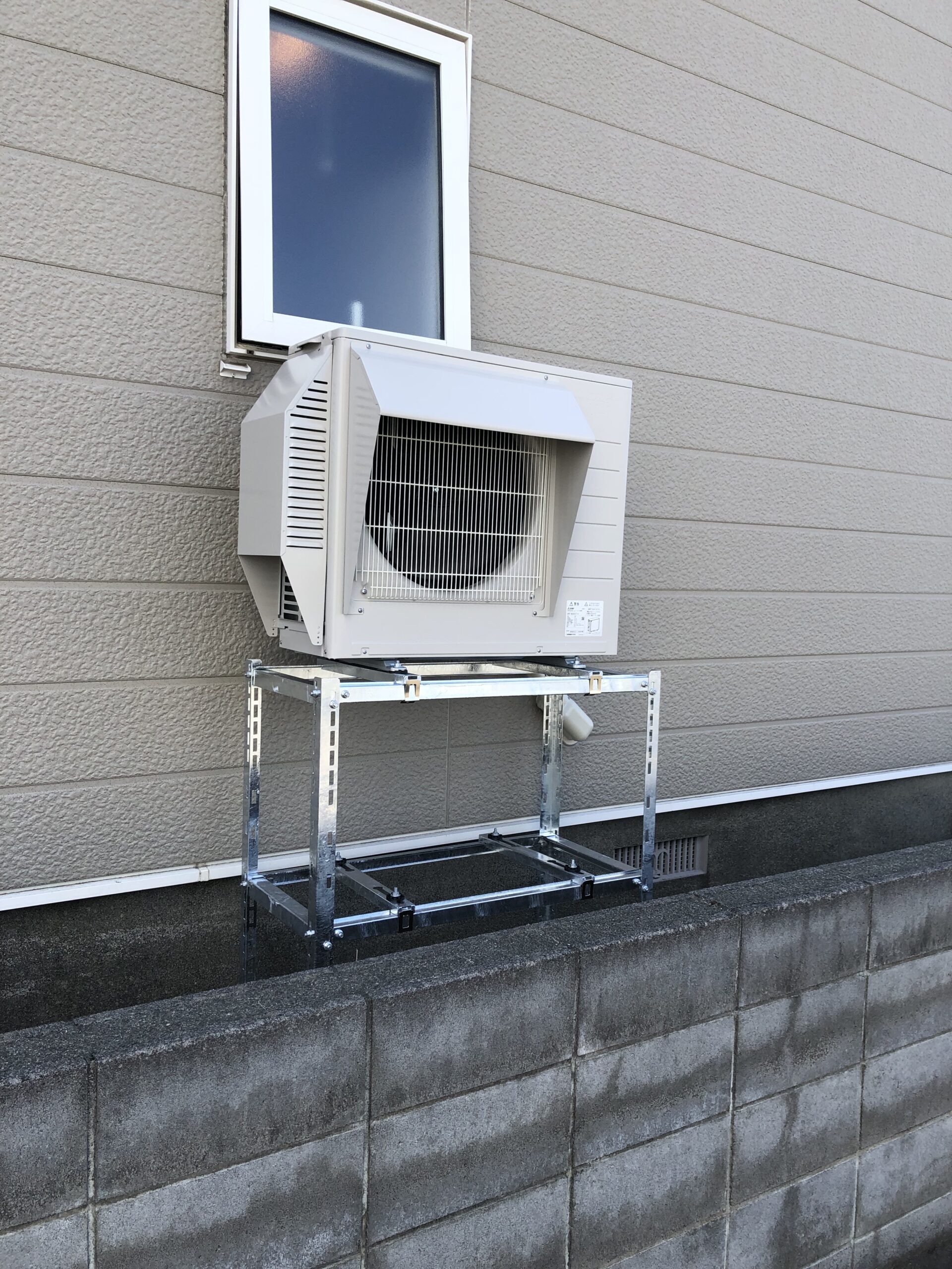 電気温水器からエコキュートへ交換工事